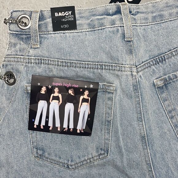 Simple Society  - Picture 9 of 9